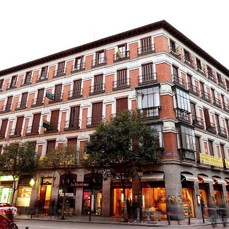 Hostal Silserranos Hotell Madrid Rum bild