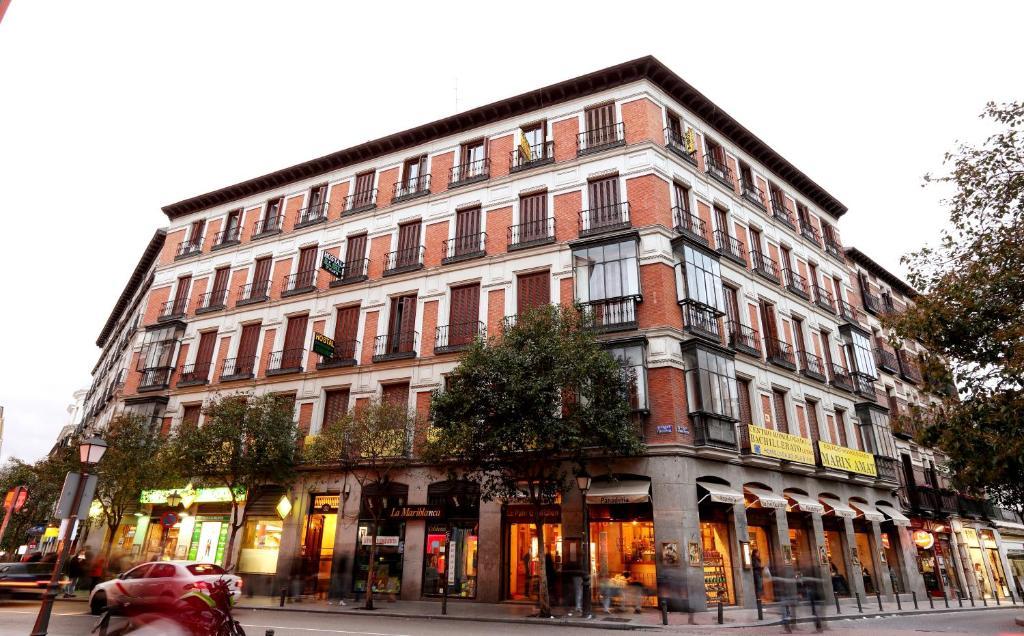 Hostal Silserranos Hotell Madrid Rum bild